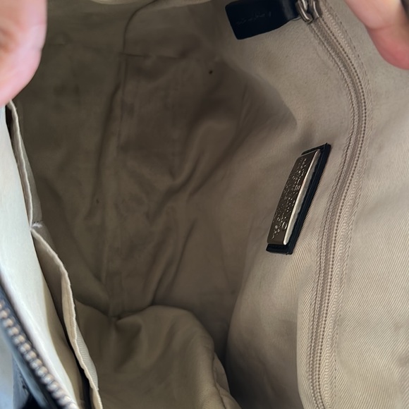 Valentino - Picture 3 of 5